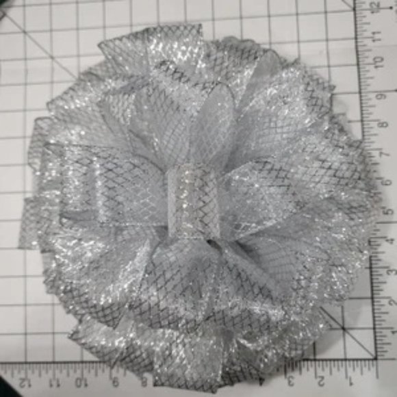 Christmas Tree Bow Topper, Silver Sheer Tree Topper 44 Loop Bow - Picture 3 of 4